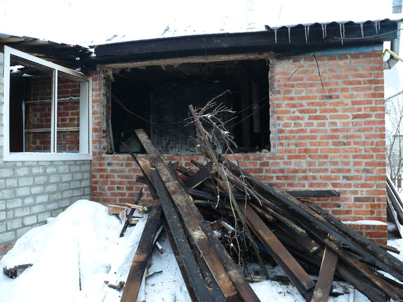 ФОТО - Пожежа знищила будинок у Біликах
