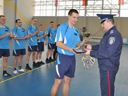 У змаганні з волейболу полтавські правоохоронці вибороли перемогу 