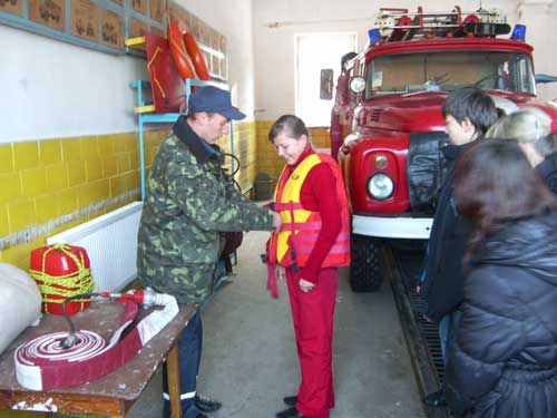 Екскурсії до пожежно-рятувальної частини