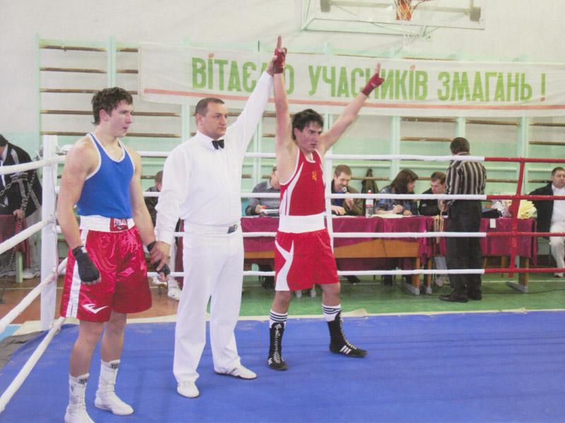 Новосанжарські боксери привозять медалі